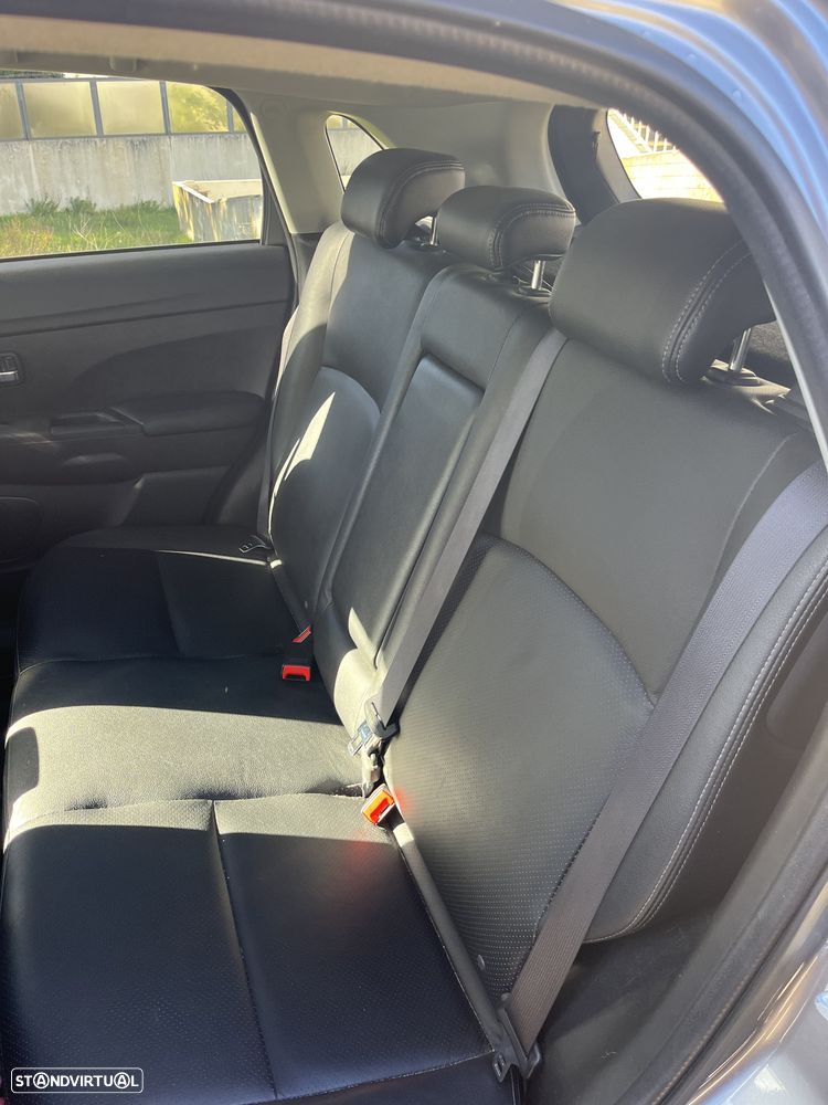 Mitsubishi ASX 1.8 DI-D Intense - 9