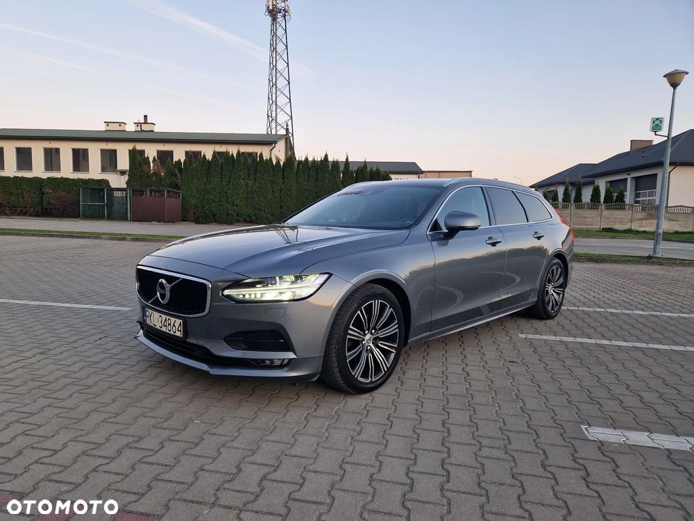 Volvo V90 D4 AWD Geartronic Momentum Pro - 6
