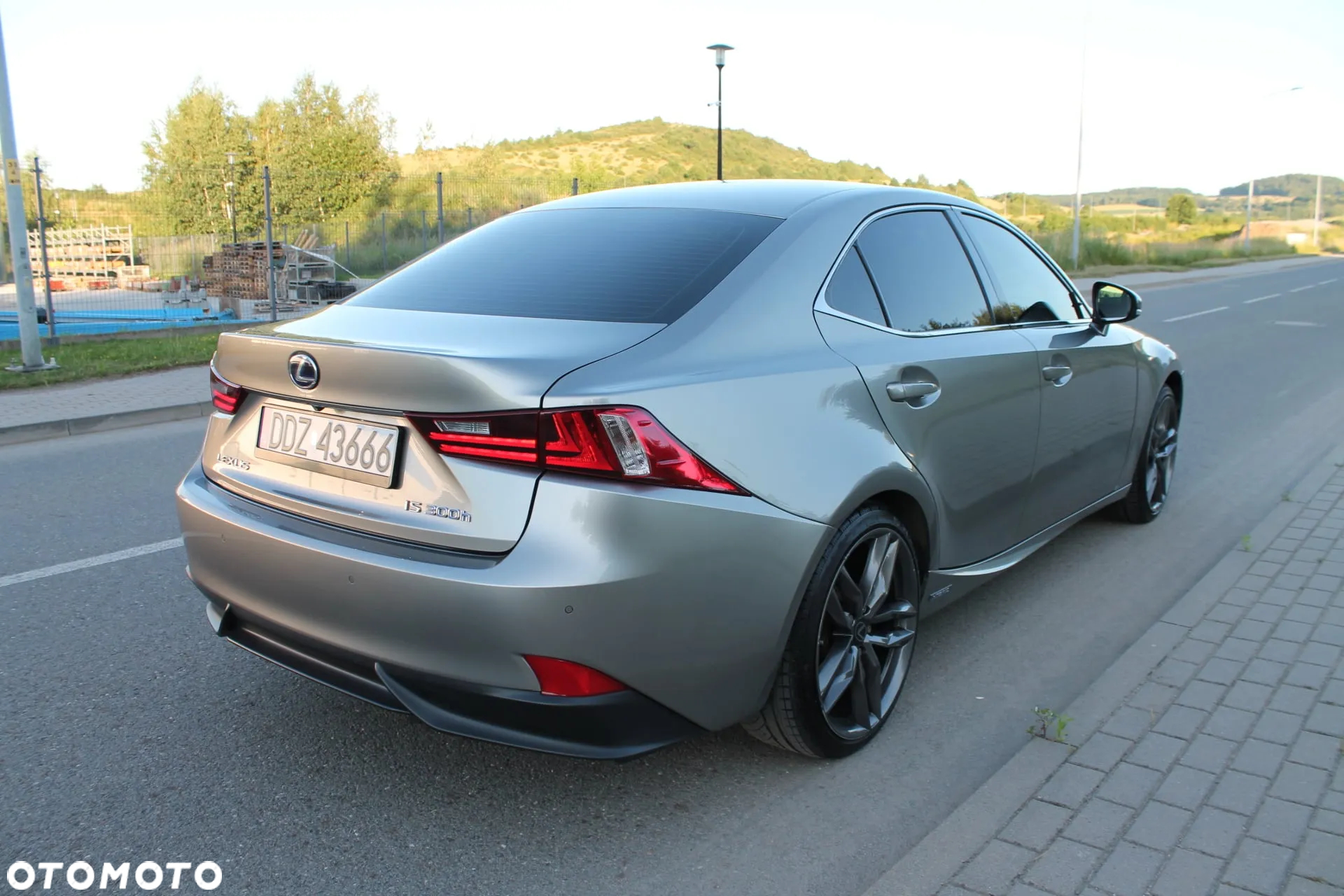 Lexus IS 300h BusinessEdition - 3