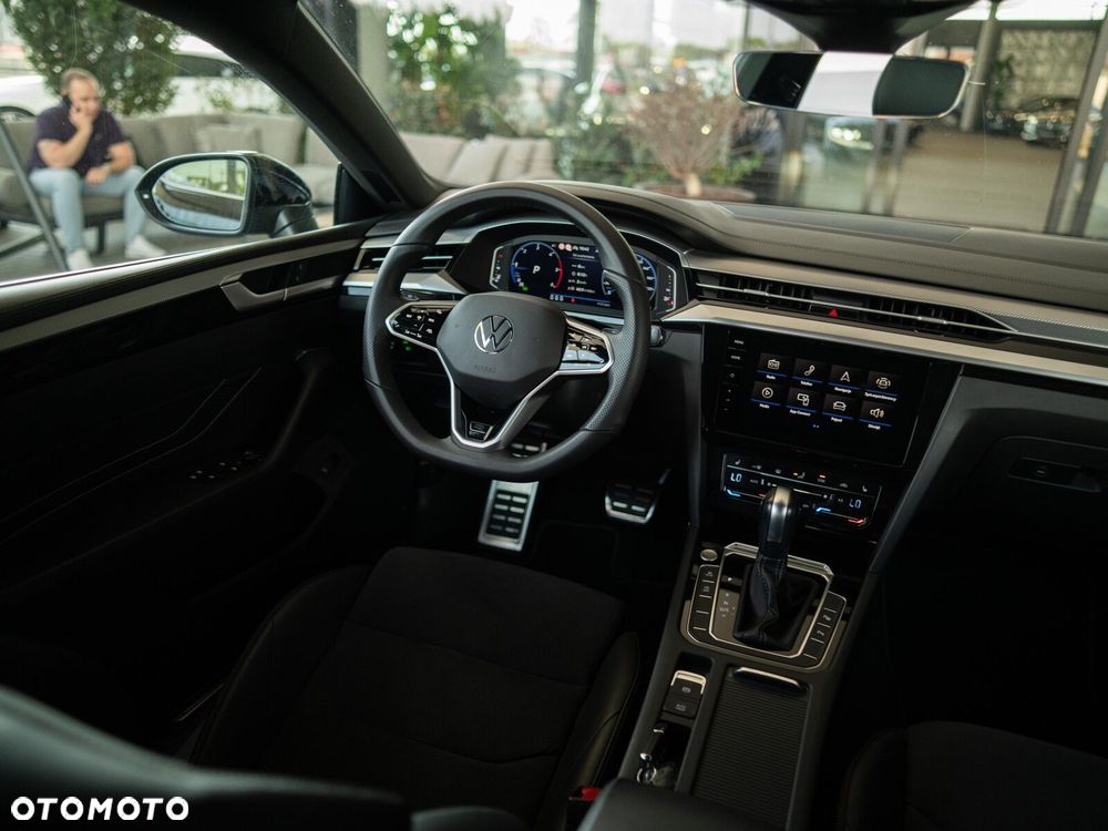 Volkswagen Arteon 2.0 TDI R-Line DSG - 18