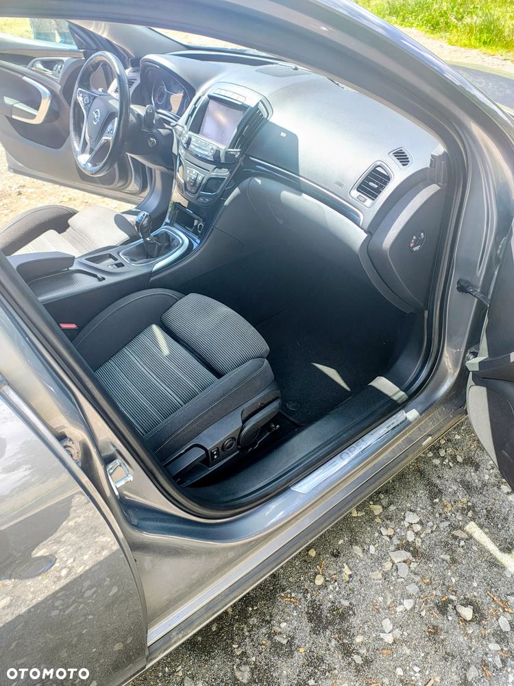 Opel Insignia - 23