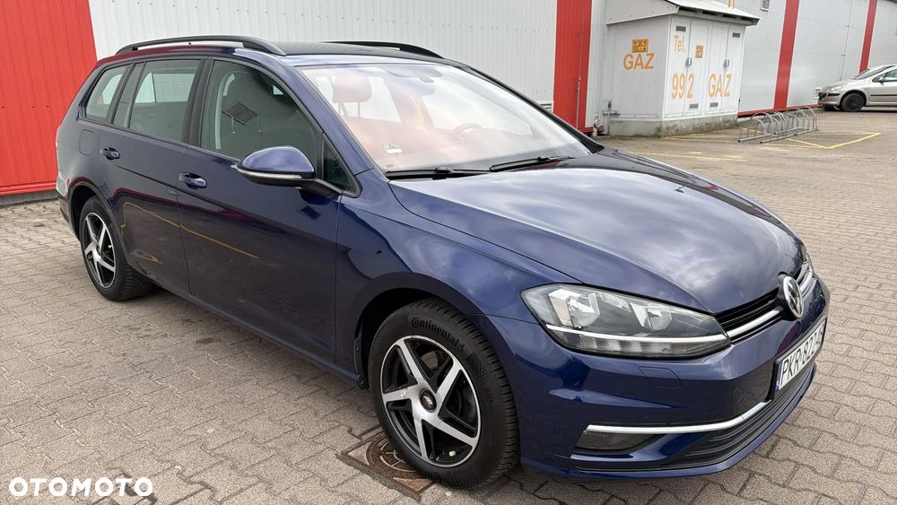 Volkswagen Golf 2.0 TDI SCR 4Motion DSG Comfortline - 4