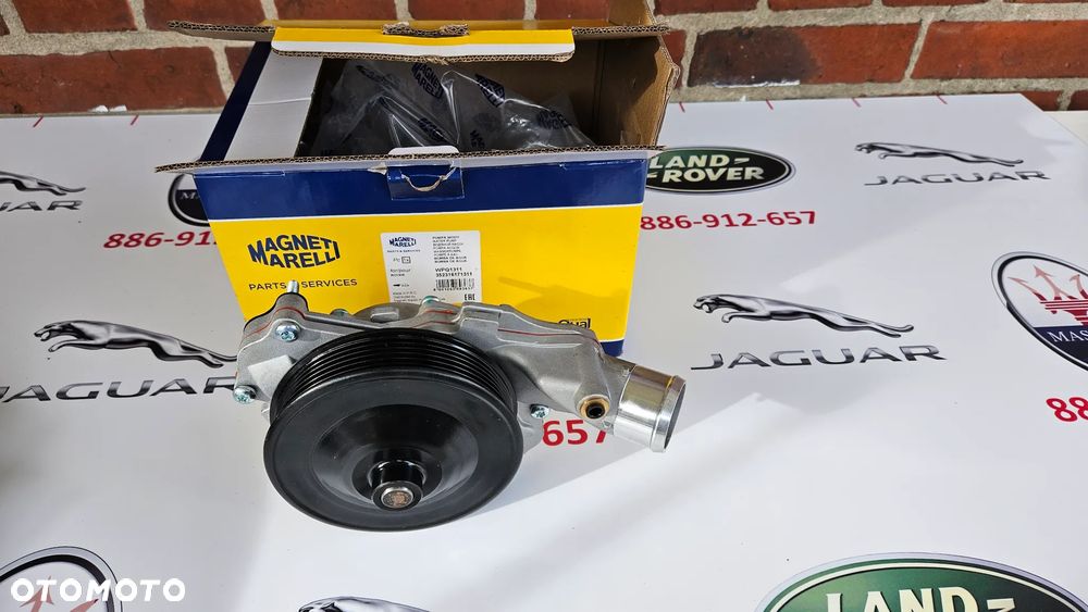 Jaguar XJ 351 3.0 SC 306PS 340 KM 5.0  508PN 385 KM 5.0 SC 510KM 508PS Pompa wody MAGNETI MARELLI - 1