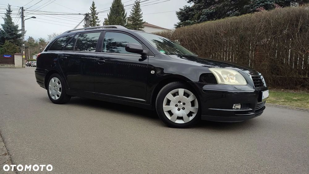 Toyota Avensis 1.8 VVT-i Executive - 28