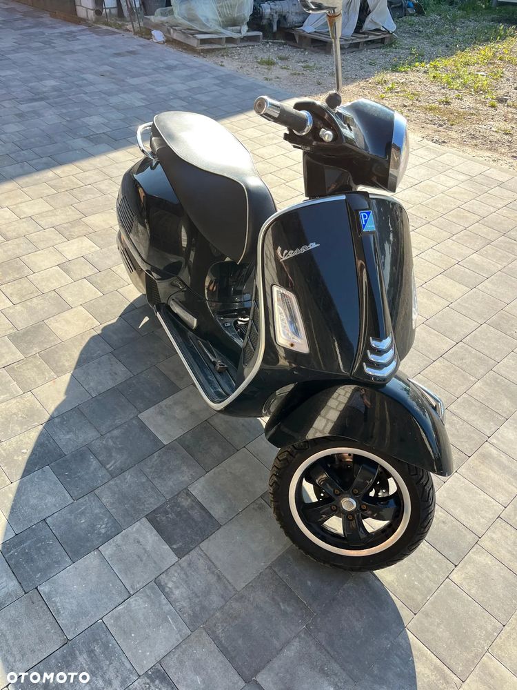 Vespa GTS - 3