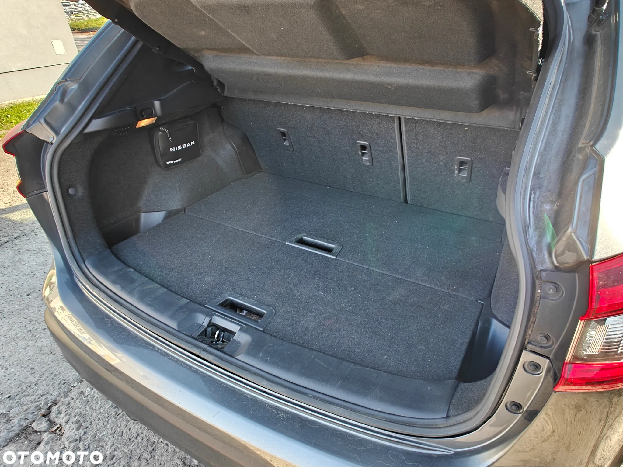 Nissan Rogue - 14