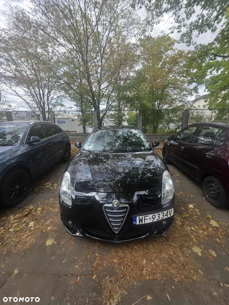 Alfa Romeo Giulietta 1.6 JTDM Distinctive - 1