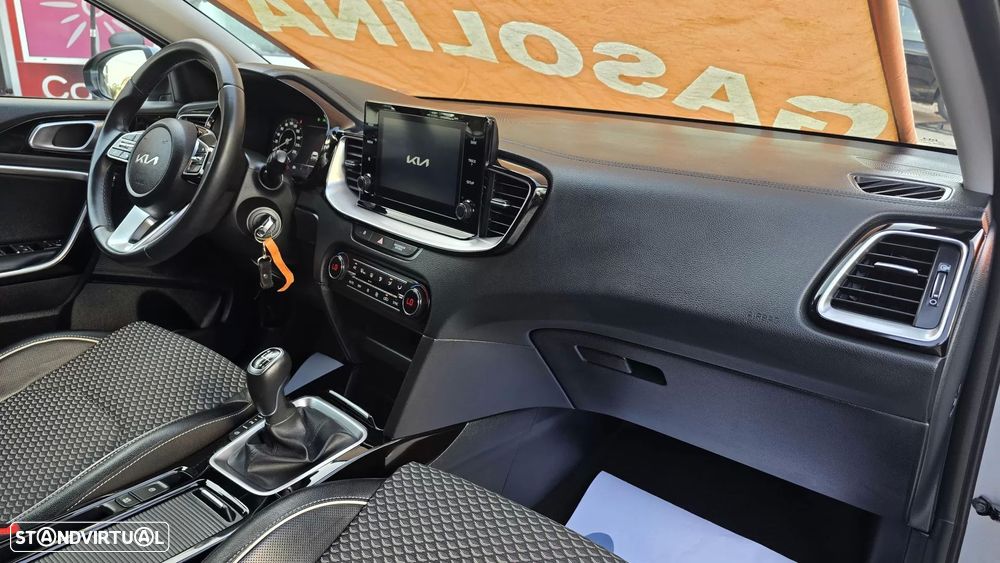 Kia Ceed 1.0 T-GDI Drive - 17