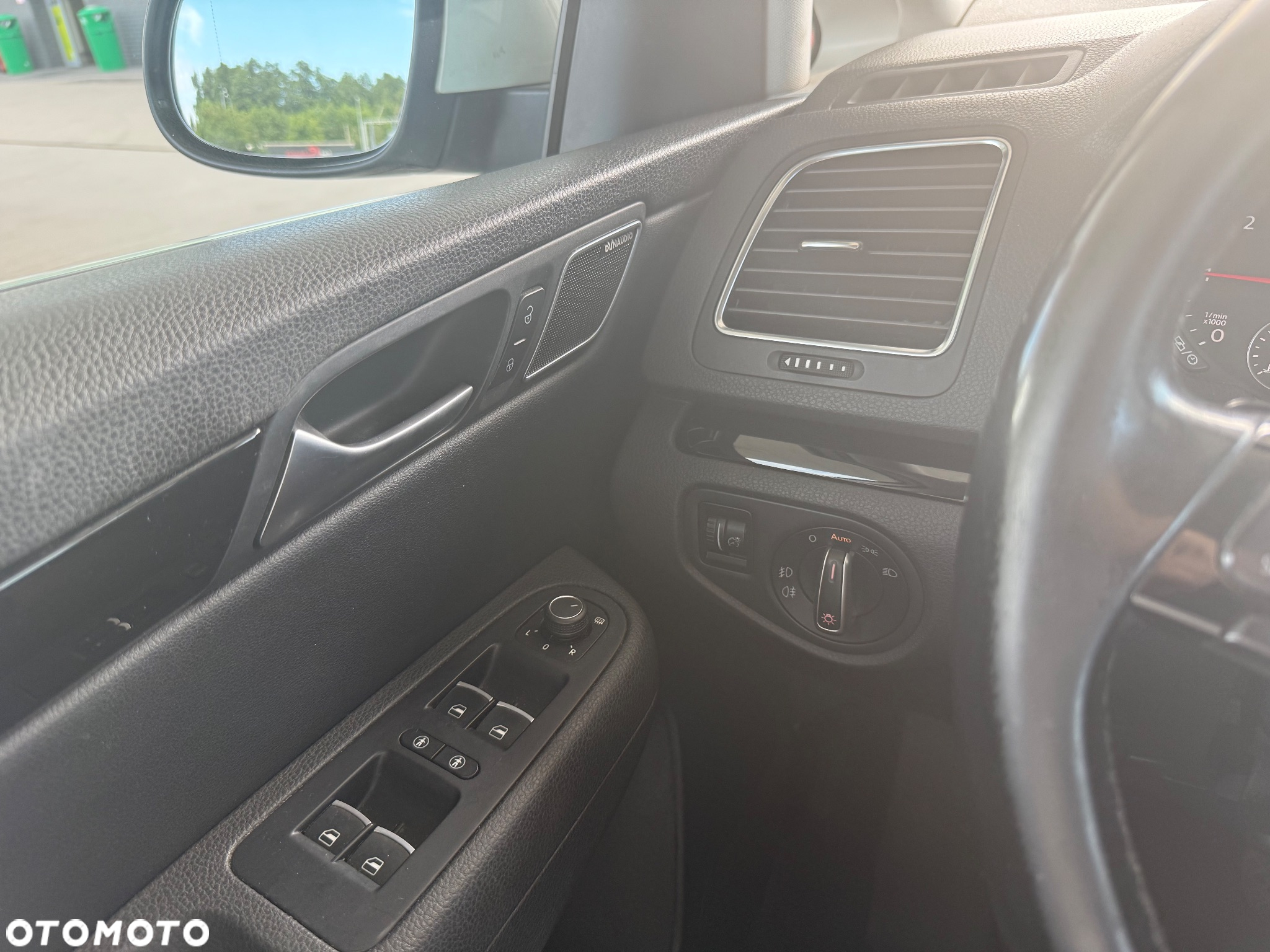 Volkswagen Sharan 2.0 TDI BMT Highline DSG - 12