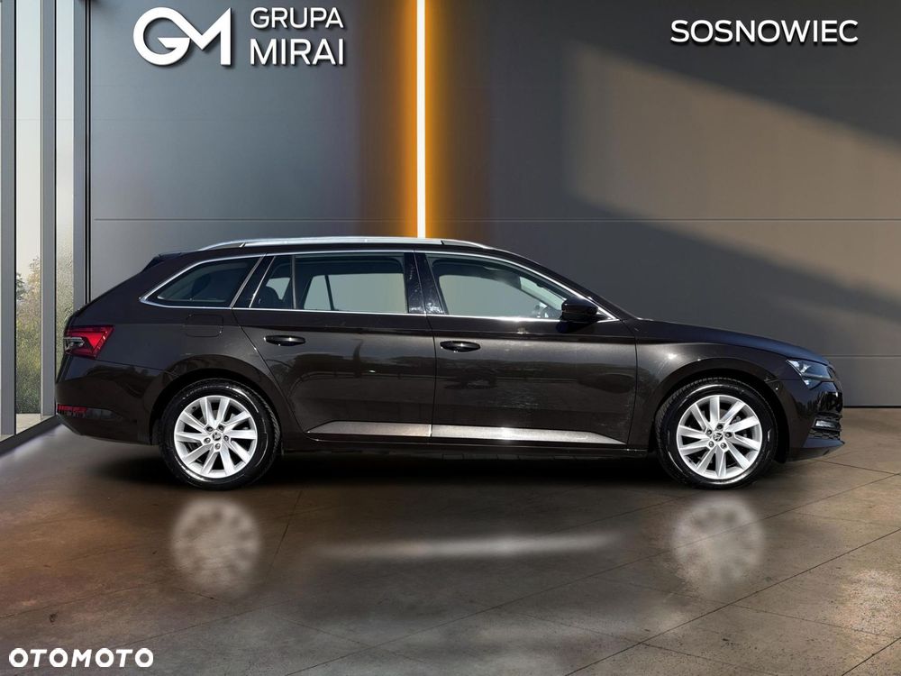 Skoda Superb 2.0 TDI SCR Ambition DSG - 6
