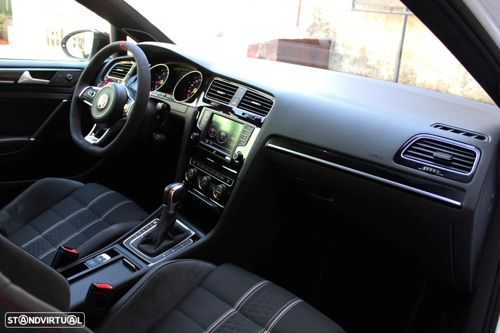 VW Golf GTI Clubsport DSG - 28