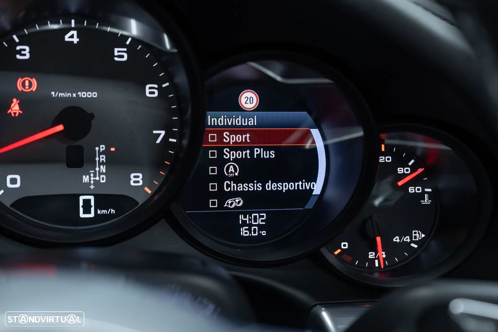 Porsche 911 (991) Carrera 4S PDK - 31