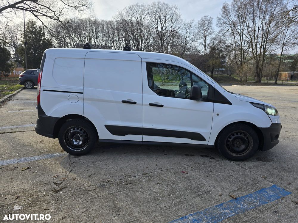Ford Transit Connect - 12