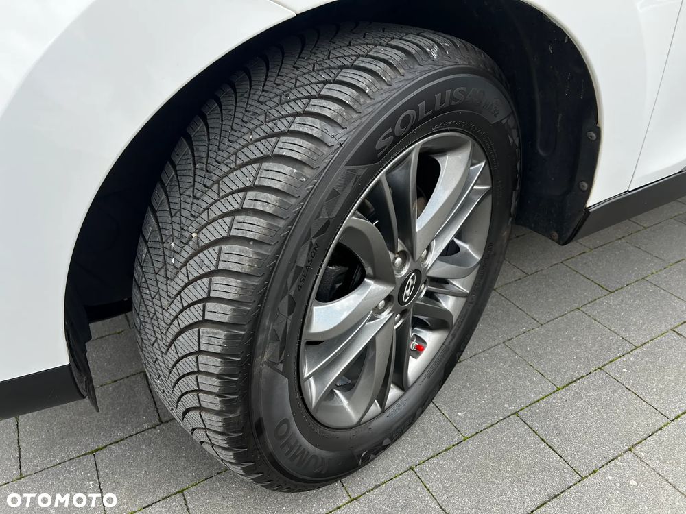 Hyundai ix35 1.6 2WD Fifa World Cup Edition - 35