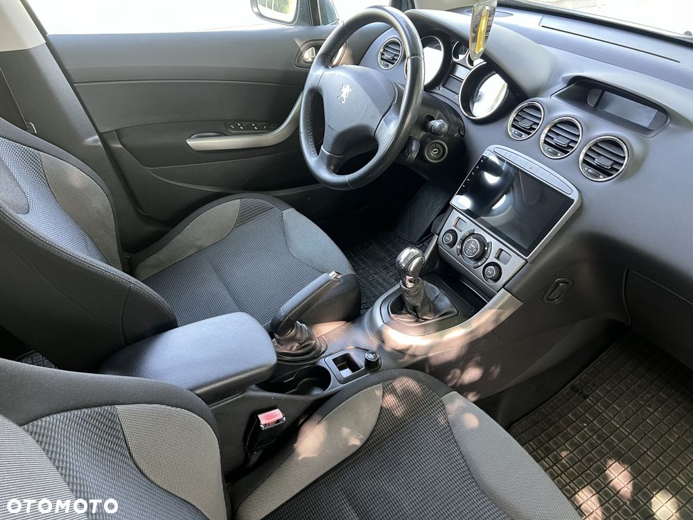 Peugeot 308 - 6