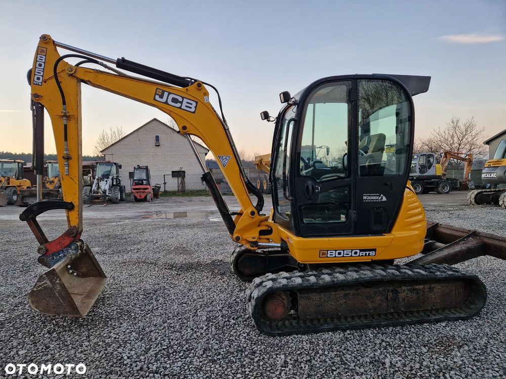 JCB 8050 - 6