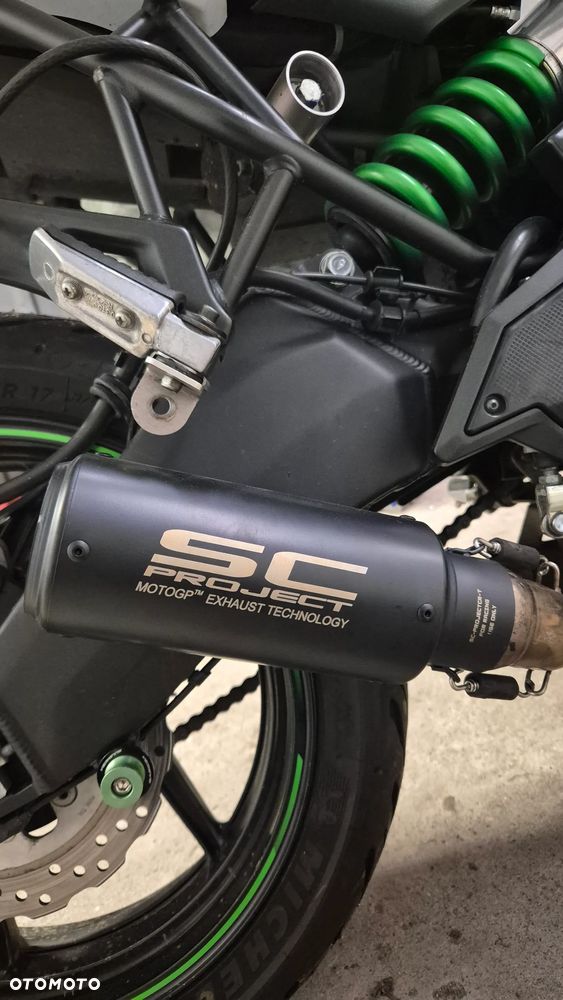 Kawasaki Versys 650 - 11