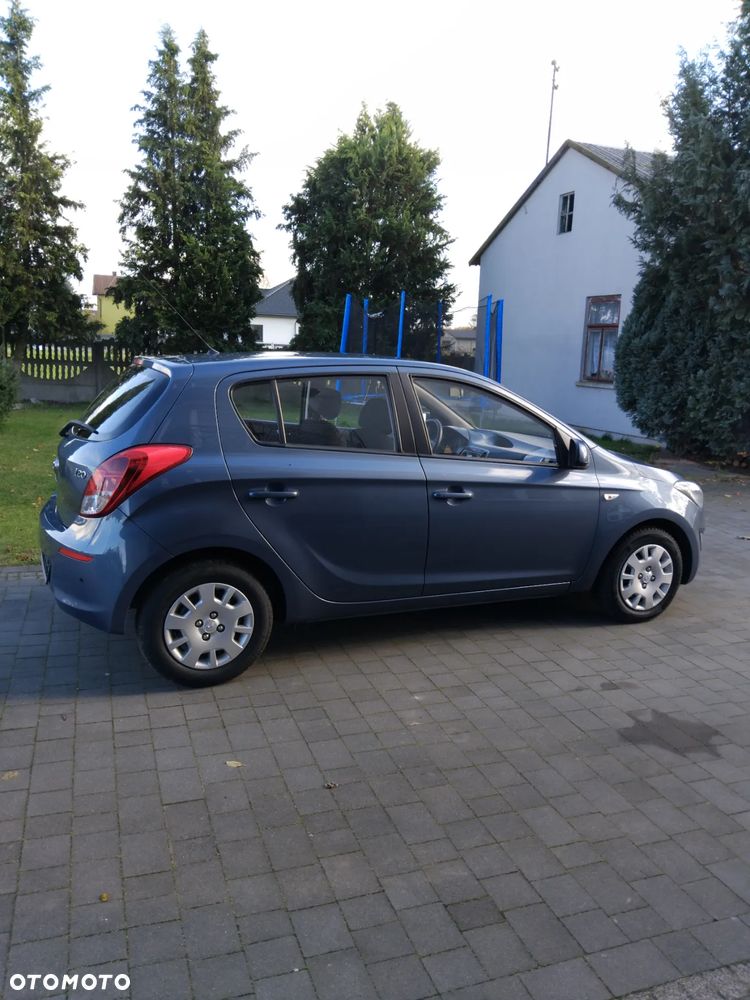 Hyundai i20 1.2 Trend - 15