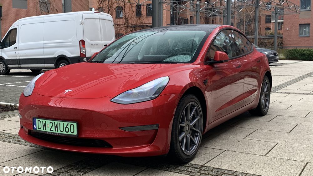 Tesla Model 3 - 19