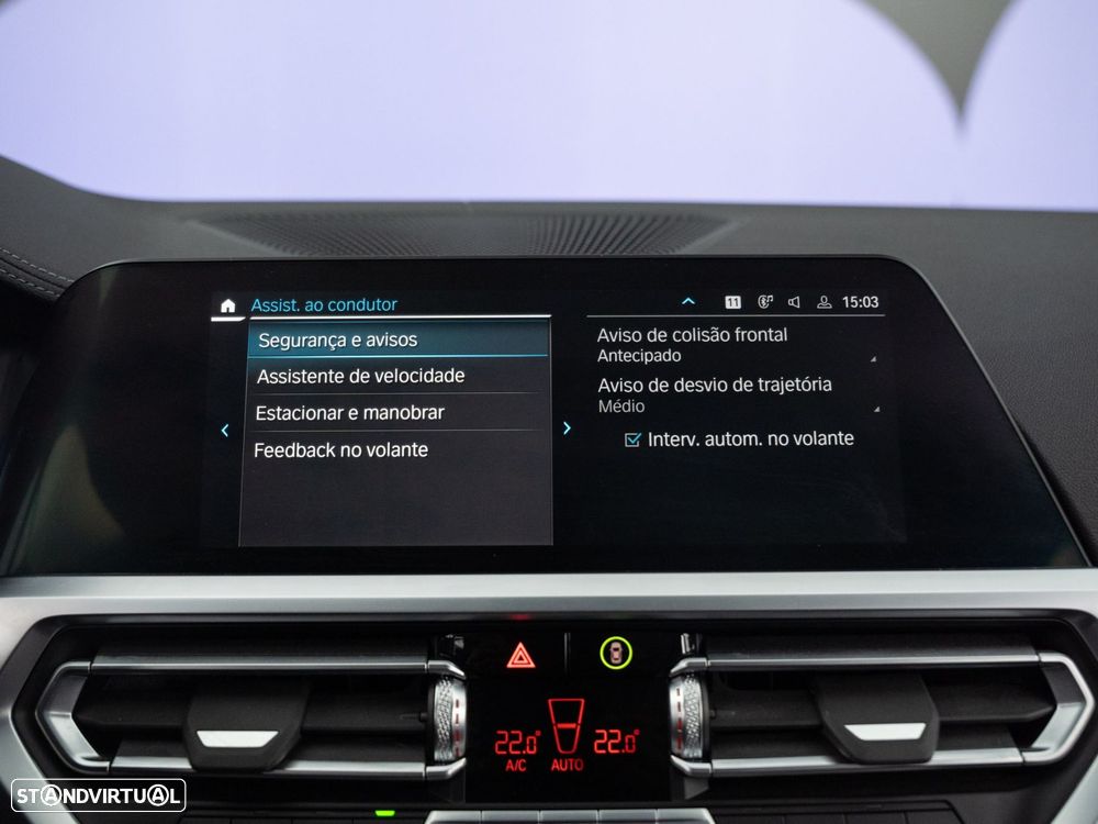 BMW 330 e Line Luxury Auto - 33