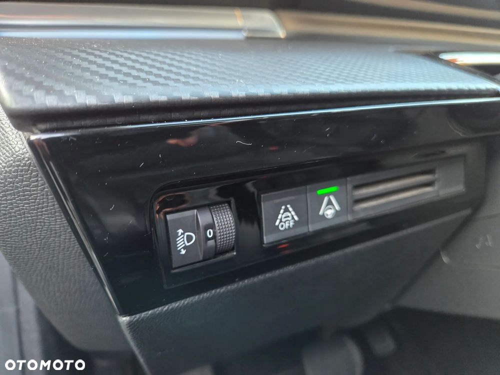 Peugeot 508 1.5 BlueHDi Allure Pack S&S EAT8 - 31