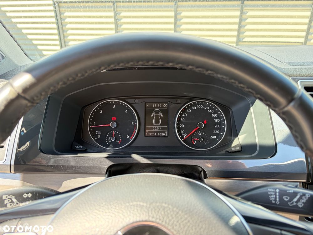 Volkswagen Multivan 2.0 TDI L1 Business DSG - 28