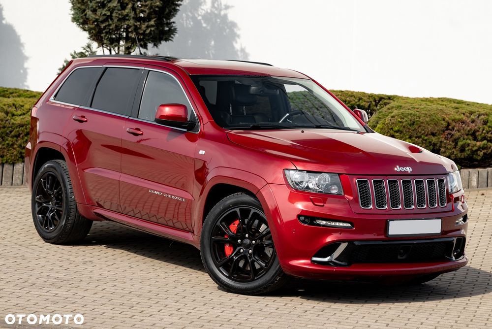 Jeep Grand Cherokee SRT8 - 1