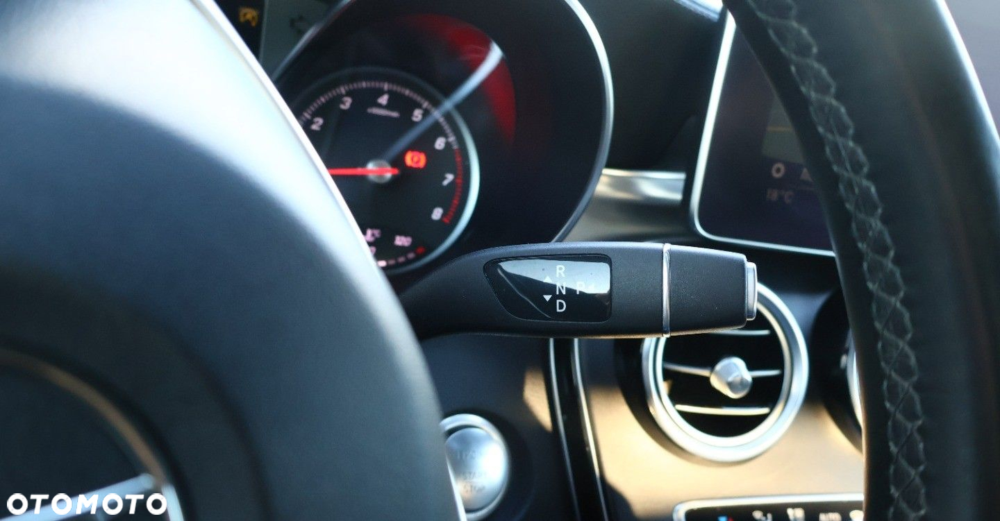 Mercedes-Benz GLC - 28