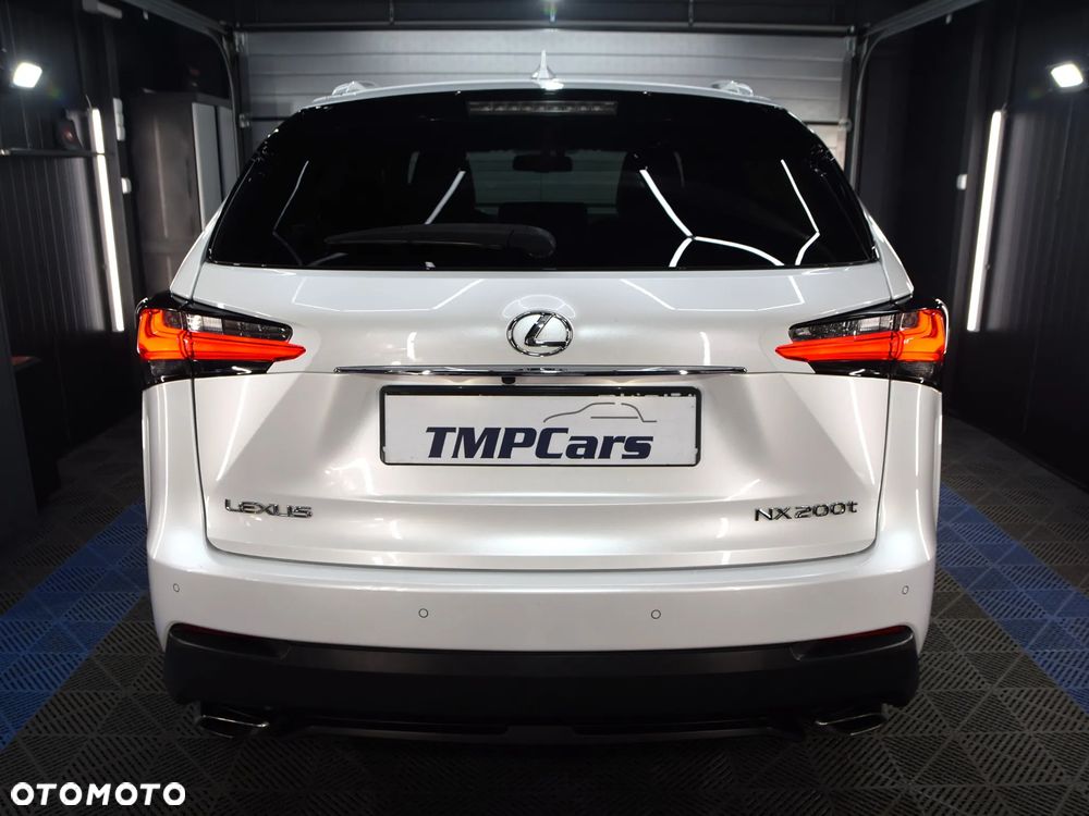 Lexus NX 200t F Sport AWD - 37