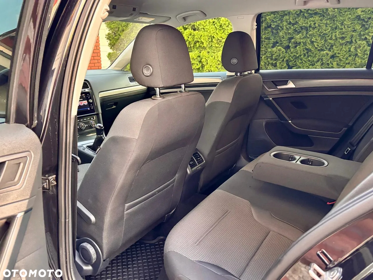 Volkswagen Golf VII 1.6 TDI BMT Comfortline - 10