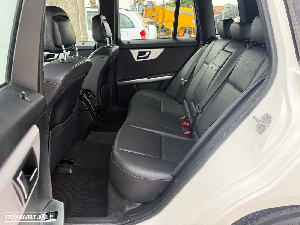 Mercedes-Benz GLK 200 CDI (BlueEFFICIENCY) - 13