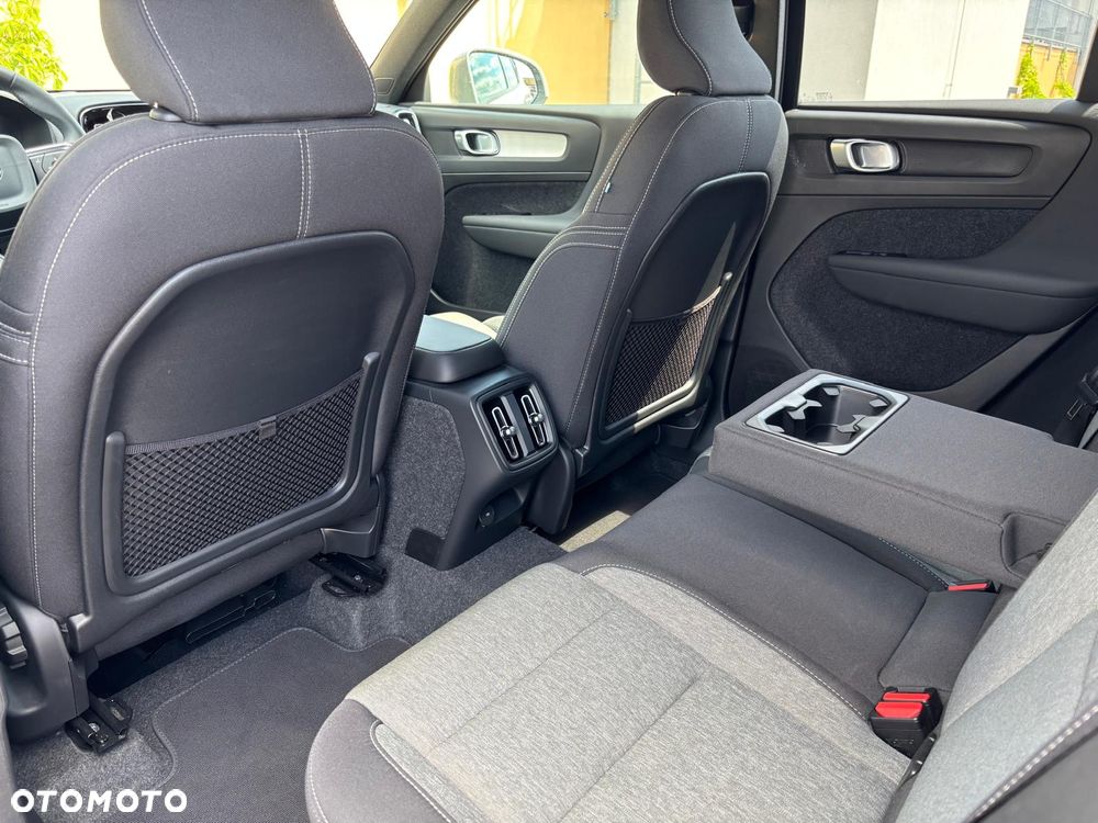 Volvo XC 40 B3 Core - 16
