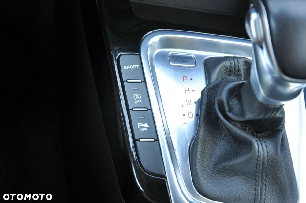 Kia Ceed 1.4 T-GDI DCT OPF Spirit - 18