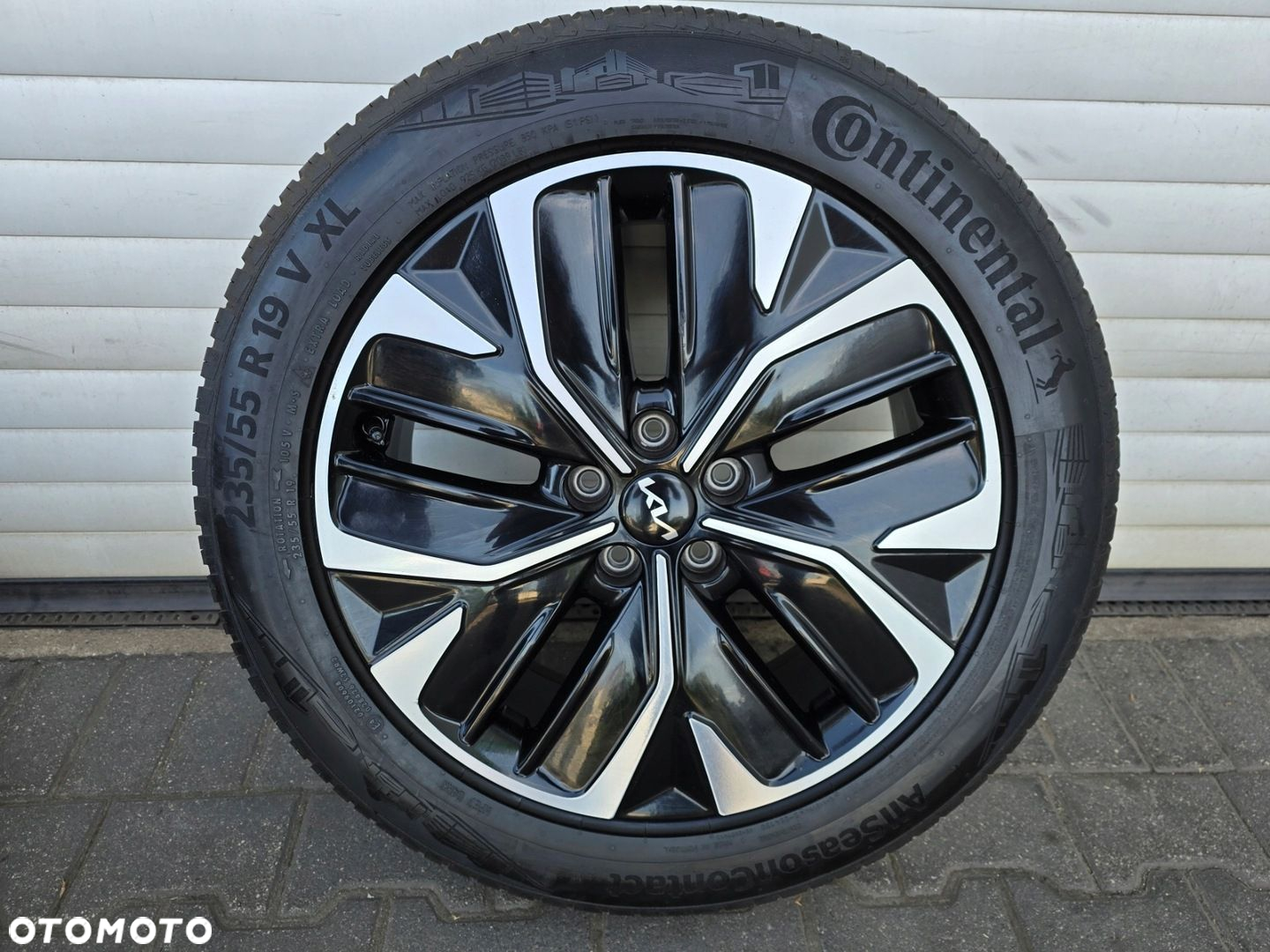 KOŁA CAŁOROCZNE KIA EV6 SORENTO 52910-CV110 7,5x19 5x114,3 ET 54,5 CONTINEN - 2
