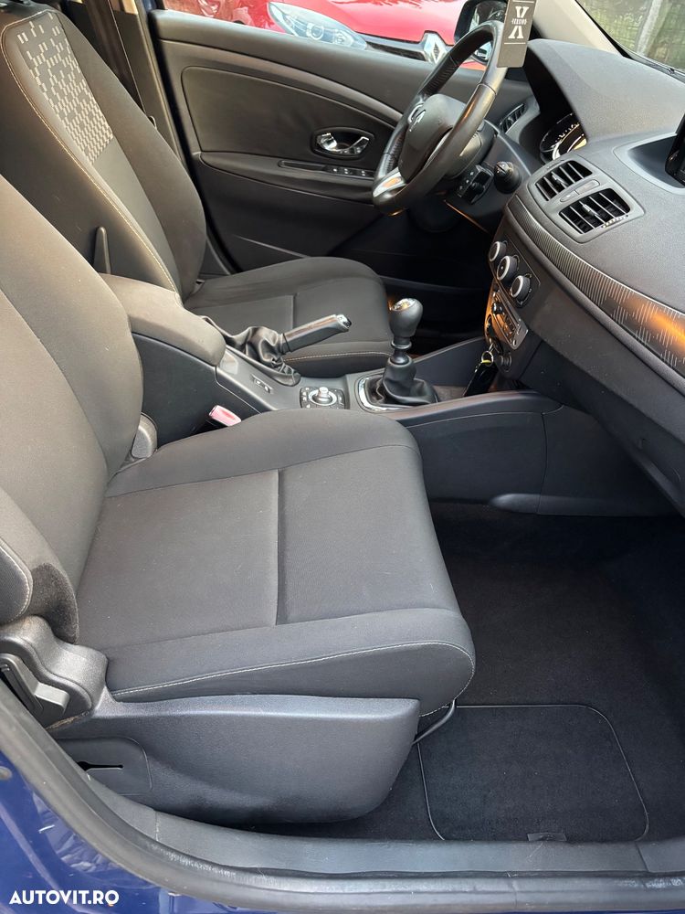Renault Megane 1.5 dCi Dynamique - 6