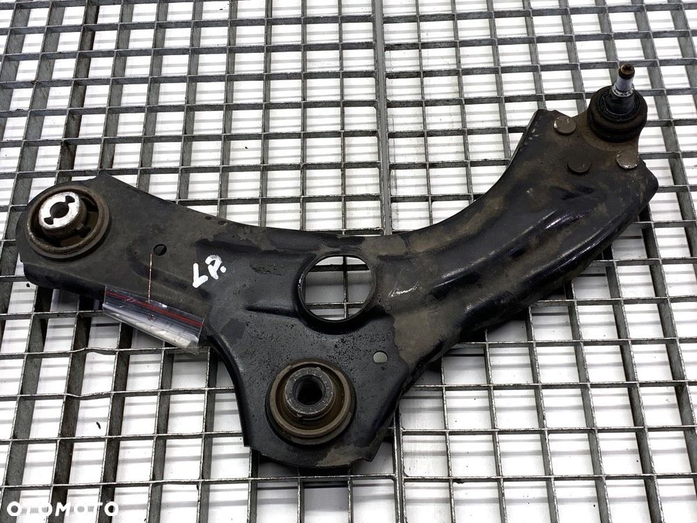 WAHACZ LEWY PRZÓD - 149.00 PLN - RENAULT CLIO V (B7_) 2019 - 2022 1.0 TCe 100 (B7MT) 74 kW [101 KM] - 1