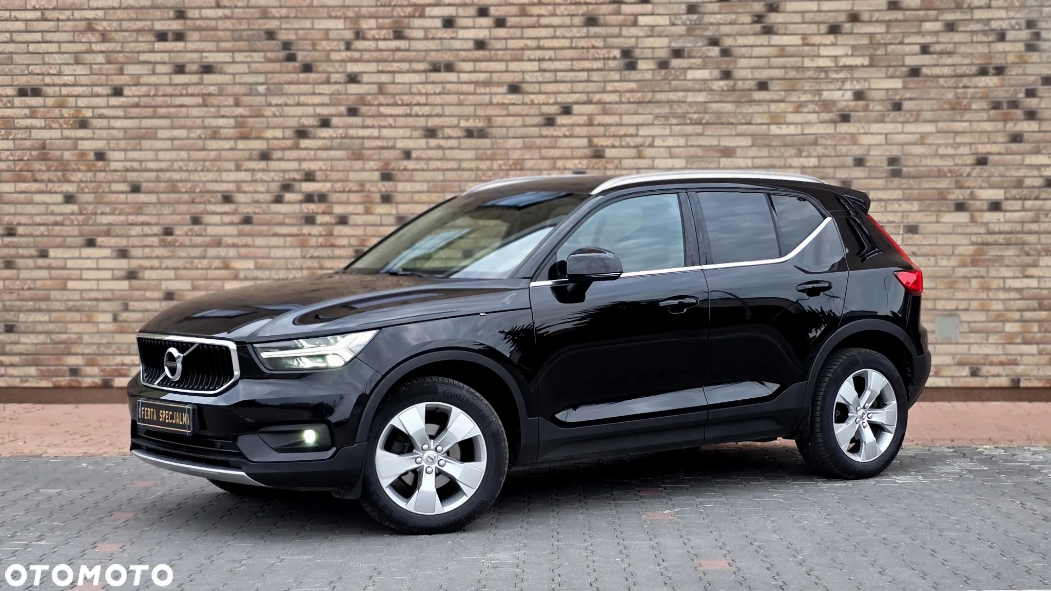 Volvo XC 40 T3 Geartronic Momentum Pro
