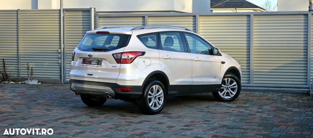 Ford Kuga 1.5 EcoBoost 4WD Aut. Titanium - 16