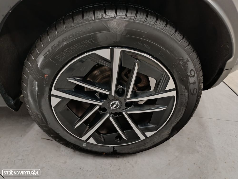 Nissan Juke 1.0 DIG-T N-Connecta NAV. - 28