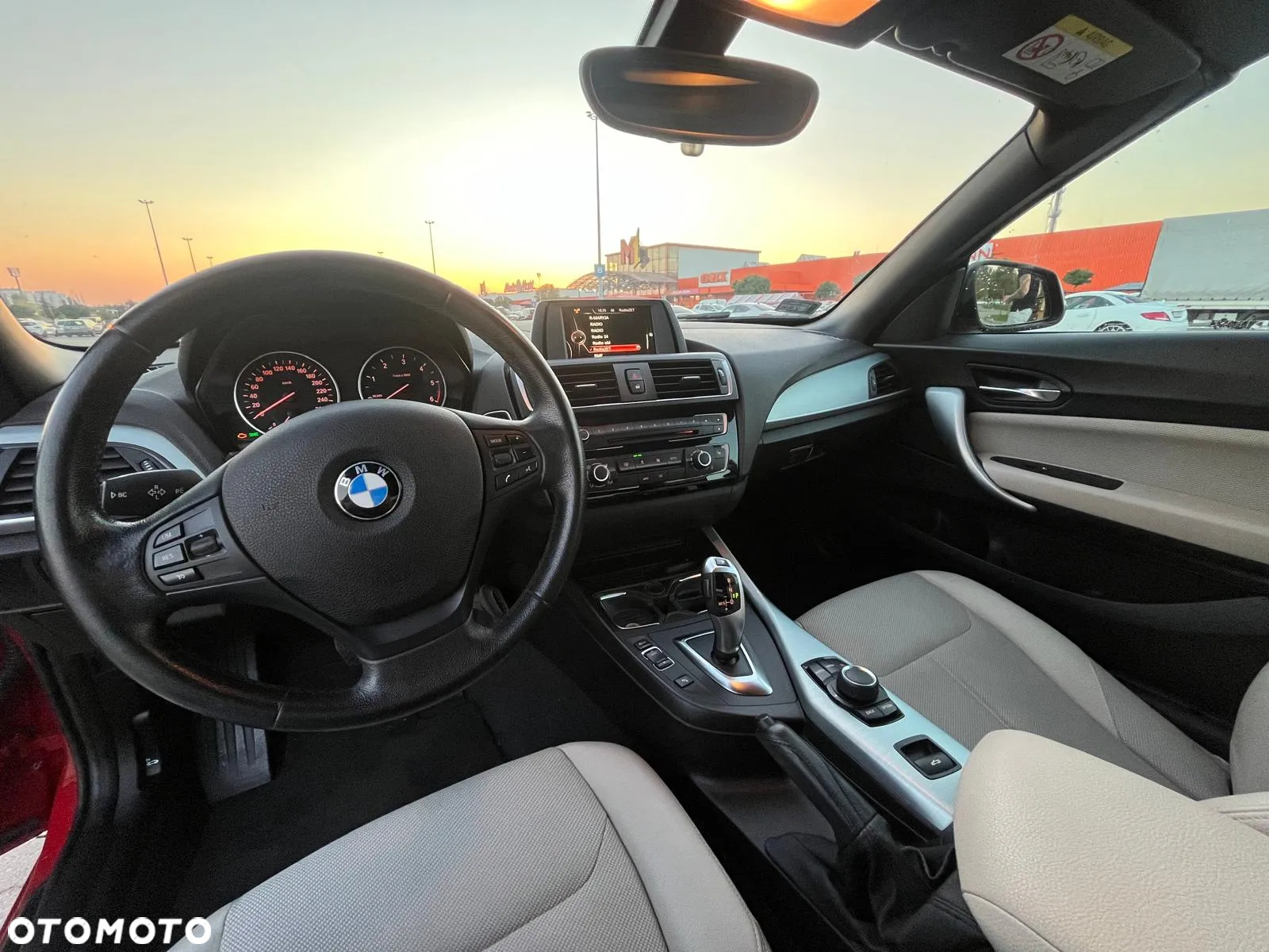 BMW Seria 2 220d - 24