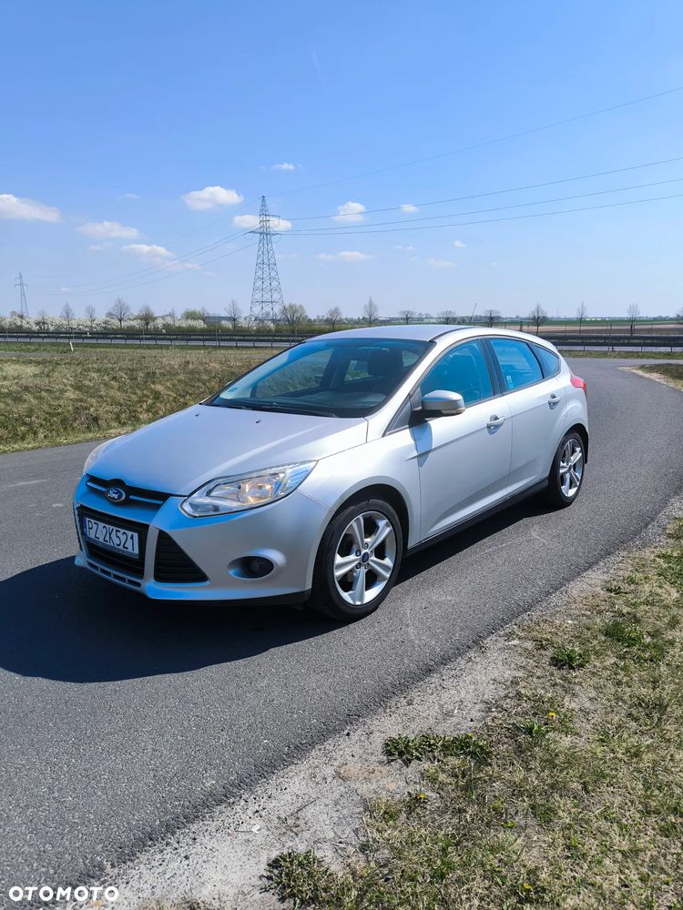 Ford Focus 1.6 Trend - 4