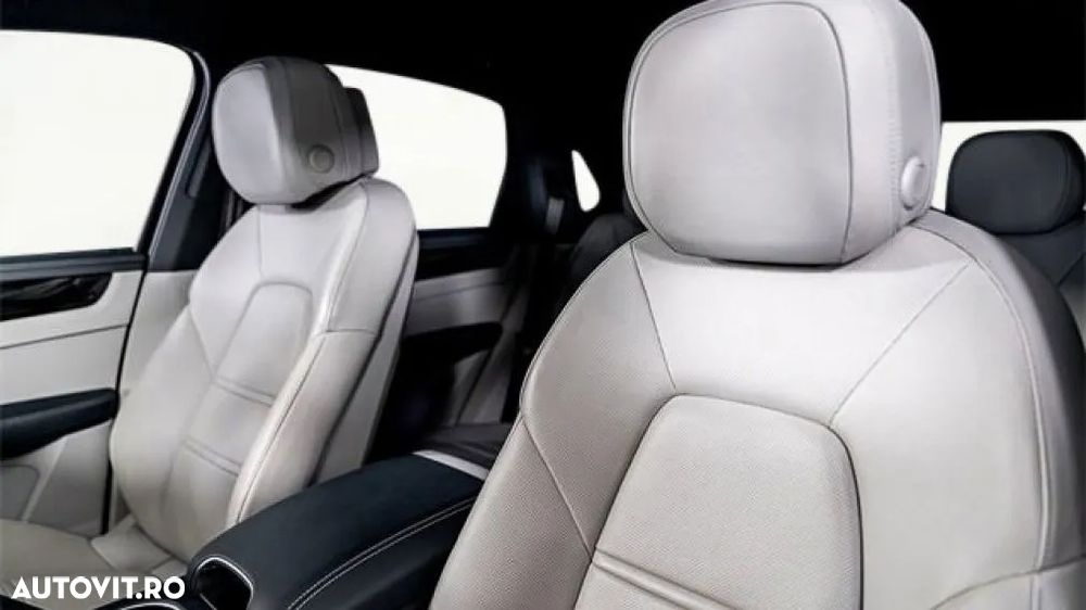 Porsche Cayenne S - 10