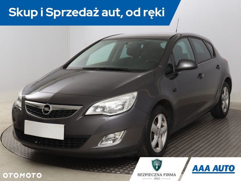 Opel Astra - 3