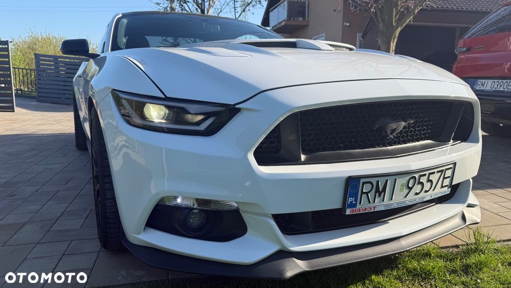 Ford Mustang 5.0 V8 GT - 17