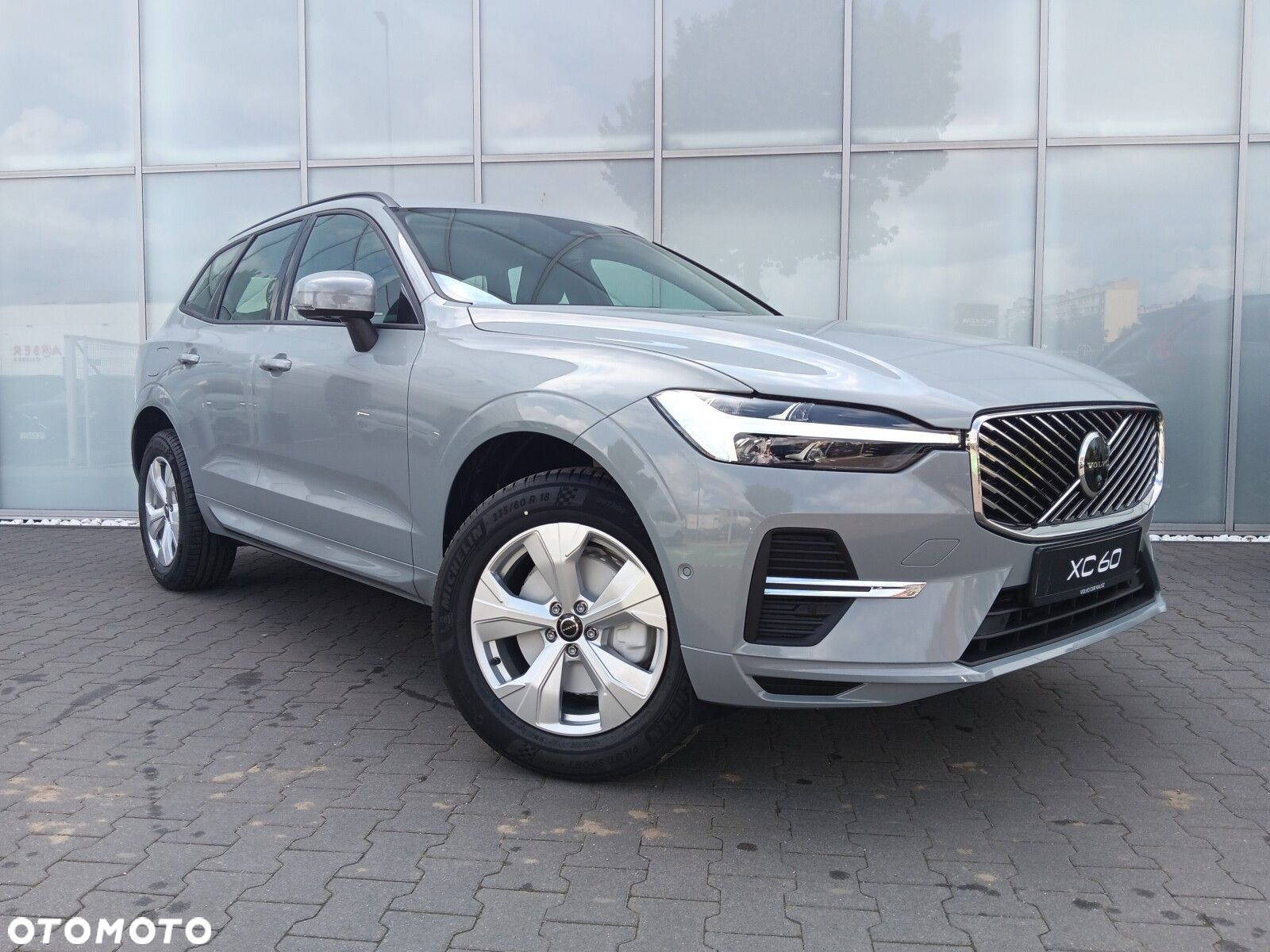 Volvo XC 60 - 4