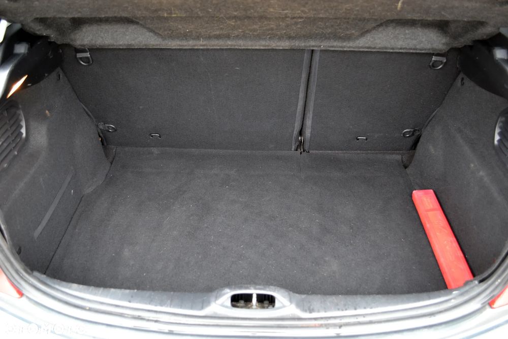 Peugeot 208 BlueHDi 100 GT Pack - 21