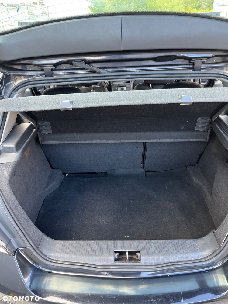 Opel Astra III 1.9 CDTI Cosmo - 21