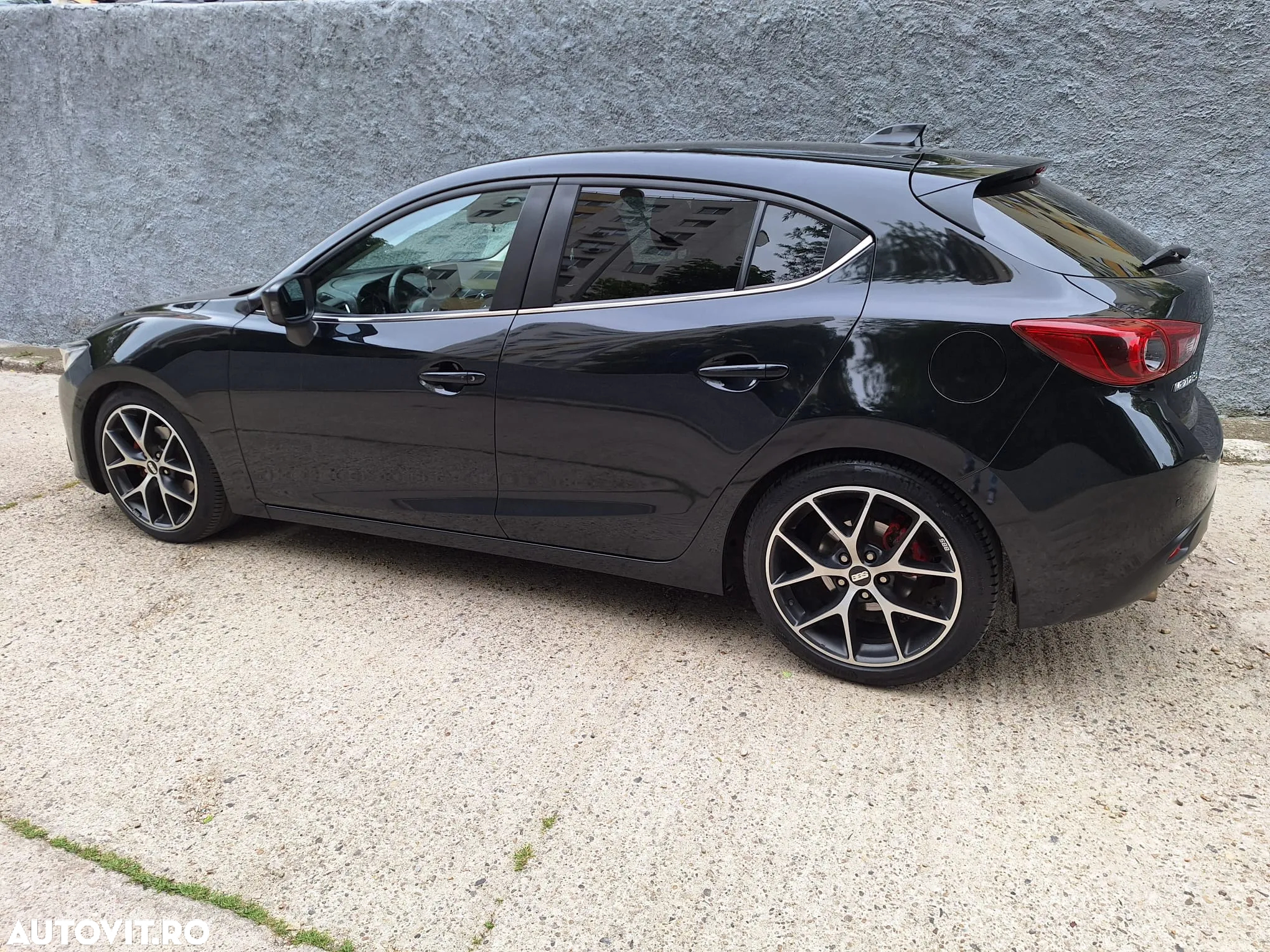Mazda 3 G165 Revolution Top - 3