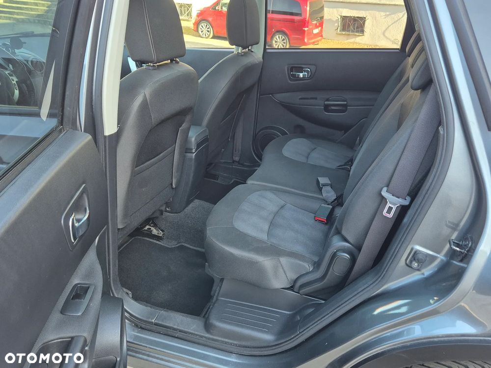 Nissan Qashqai+2 - 6