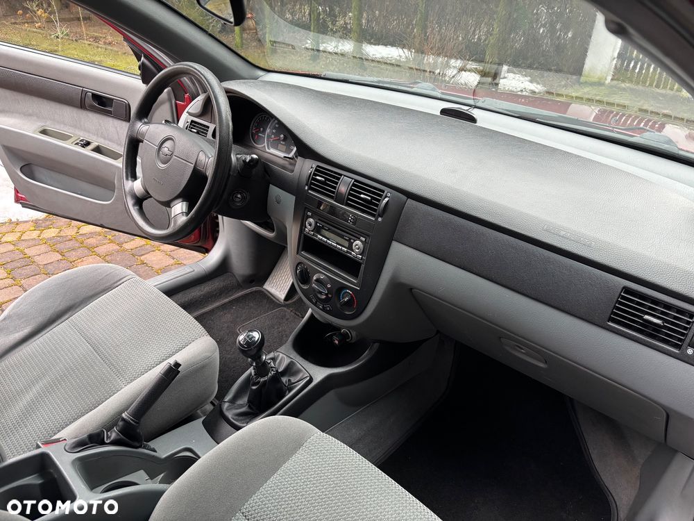 Chevrolet Lacetti - 8